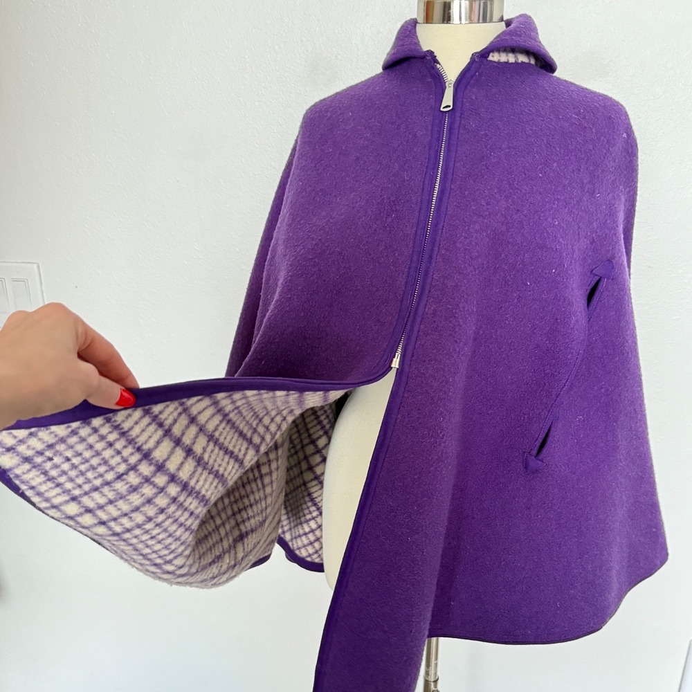 True Vintage 60s 70s Purple Wool Cape Plaid Lined Mod Zip Poncho Coat